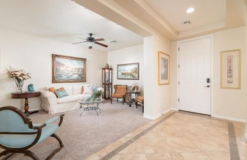 Fox Crossing Maison | The Chandler Villa