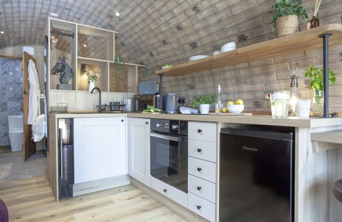 East Horrington Cabine | The Charm Inn, The Little Burrow