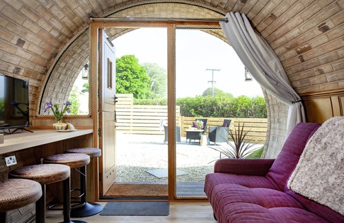 East Horrington Cabine | The Charm Inn, The Little Burrow