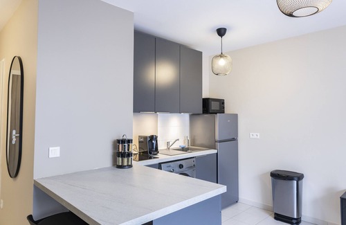 Bussy-Saint-Georges Appartement | Charmant Studio en résidence avec parking
