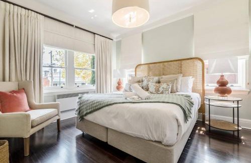 Prahran Maison | 'The Chatsworth' Chic Urban Living near High St