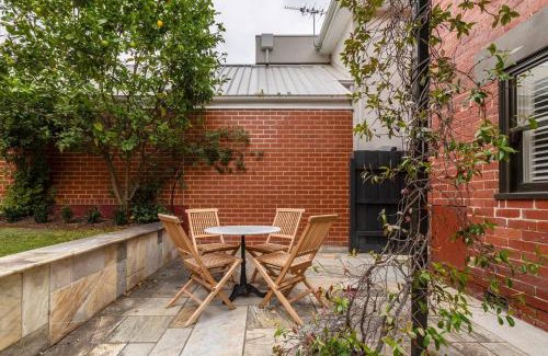 Prahran Maison | 'The Chatsworth' Chic Urban Living near High St