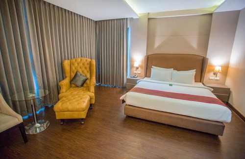 Chum Phae Hôtel | The Cheewin Hotel And Convention