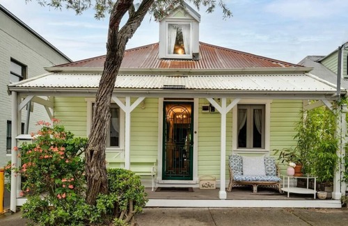 Redfern Maison | The Chelsea Cottage, Alfresco Living East Redfern