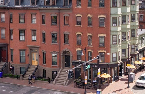 South End Appartement | The Chester: Modern Luxury, Historic Charm