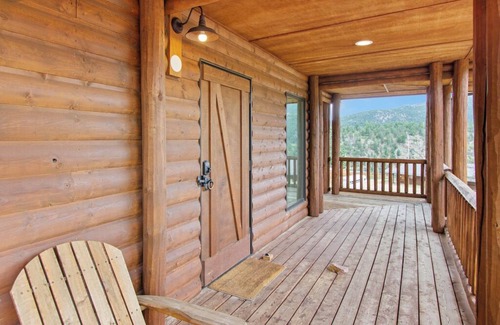 Allenspark Cabine | The Cheyenne Cabin - #2 at Pathways Ranch