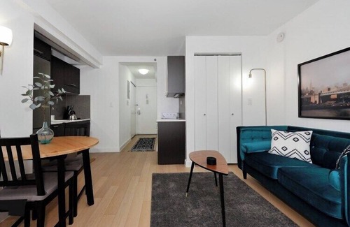 Tudor City Appartement | The Chic II Vibe 8654