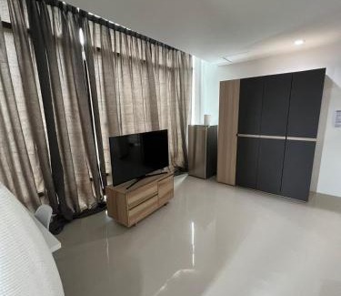 Nai Harn Appartement | The CHU cafe/guesthouse
