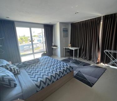 Nai Harn Appartement | The CHU cafe/guesthouse
