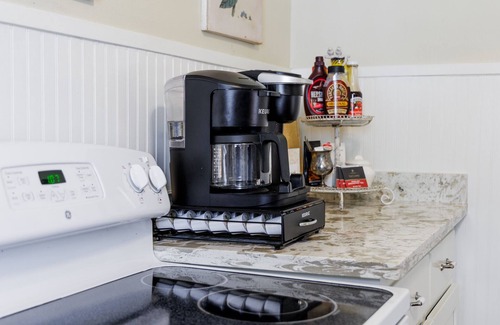 Brenham Maison | The Church House⭐️⭐️⭐️⭐️⭐️ 3 Bd 2 B 20 min to Round Top