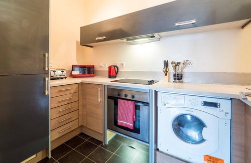 The Westside Appartement | The Clement Qube Apartment