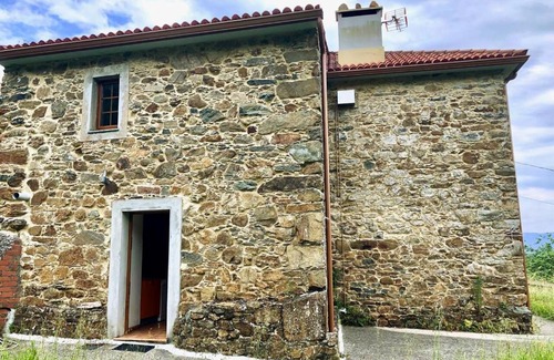 Feas Maison | The Cliffs - Ortigueira SeaLoch