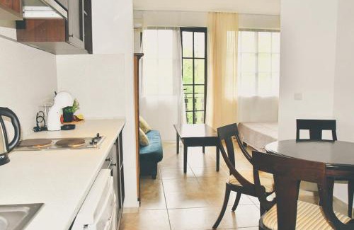 Obzor Appartement | The Cliff Beach Studio