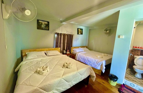 Koh Rong Sanloem Auberge | The Cliff Hostel