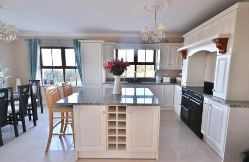 Doolin Maison | The Cliffs of Moher Holiday House