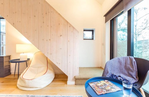 Bath Appartement | The Cliffside Chalet - Modern 3BDR Riverside Home