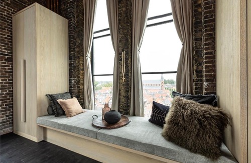 Weesp Hôtel | The Clock Tower