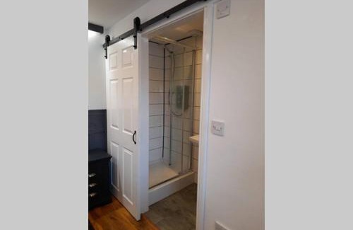 Roughton Appartement | THE CLOCKHOUSE, ROuGHTON