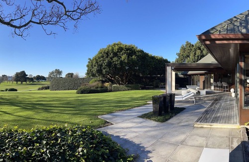 Omokoroa Maison | The Clubhouse - Immerse yourself in tranquility
