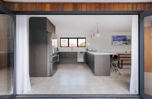 Mount Maunganui Maison | The Clubhouse ~ Mount Maunganui - Beyonder Holiday Homes