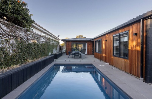 Mount Maunganui Maison | The Clubhouse ~ Mount Maunganui - Beyonder Holiday Homes