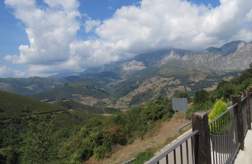 Cobena Maison | Le point de vue de Cobeña. Maison de 60 m. avec de belles vues sur les Picos de Europa.