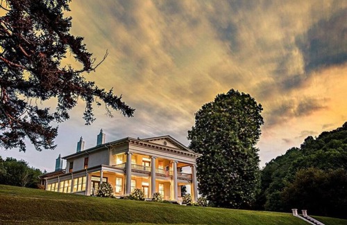Tazewell Maison | The Litz Mansion Room #8 - The Colonel May Room