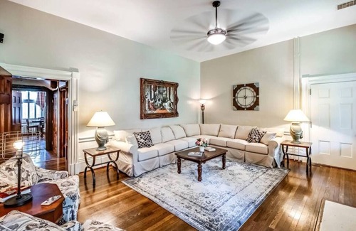 Tazewell Maison | The Litz Mansion Room #8 - The Colonel May Room