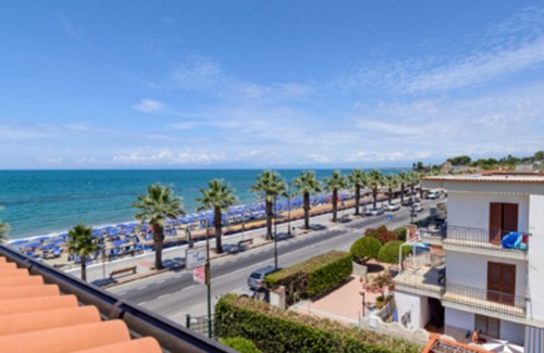 Agropoli Lit Et Petit-Déjeuner | The color of the sea