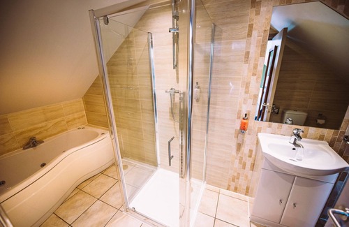 Wishaw Hôtel | The Commercial Hotel