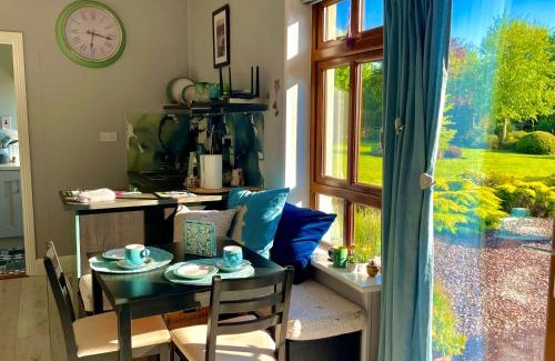 Mayglass Appartement | The Conifers Studio Apartment With Private Garden