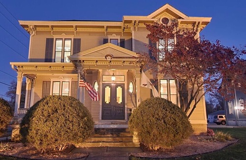 Springfield Maison | The Conkling House in the Old Aristocracy Hill Neighborhood