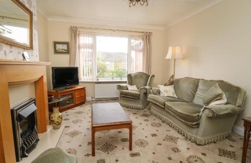 Driffield Maison | The Corner Bungalow