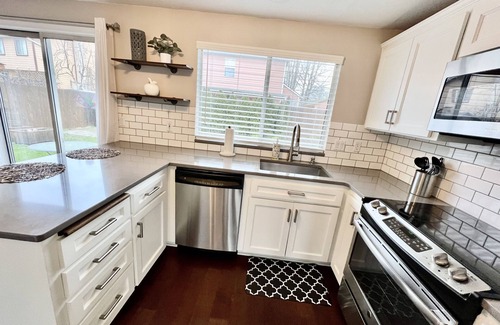 Aloha Maison | The Corner Terrace – Family and Pet Friendly Home