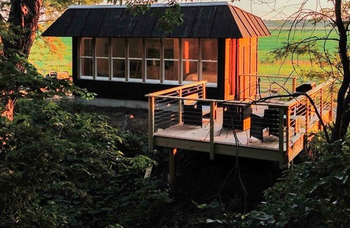 Holmesville Cabine | The Corny Cabin