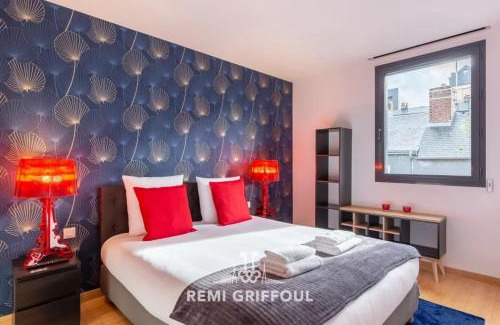 Honfleur Maison | The Cosmopolitan Architect Design Home with Rooftop Jacuzzi 8 Guests