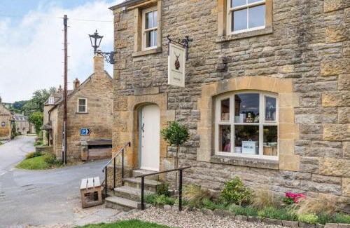 Guiting Power Maison | The Cotswold Lady