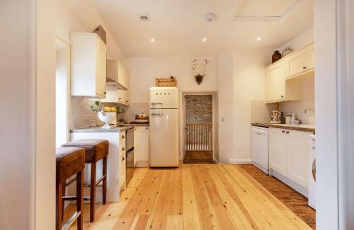 Guiting Power Maison | The Cotswold Lady