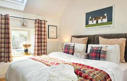 Struan Maison | The Cottage, 7 Struanmore