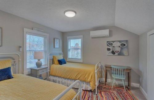 Afton Maison | The Cottage @ Afton Mountain- Close to Wineries!
