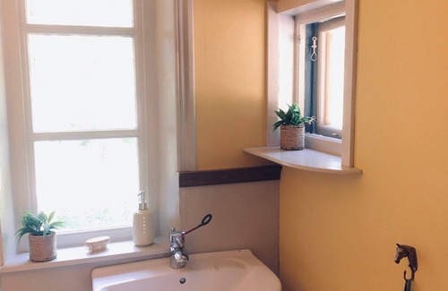 Billinge Autre | The cottage, an oasis in the countryside