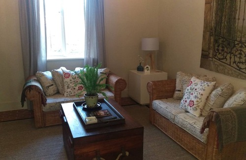 Lyndoch Maison | The Cottage at Riverside Farm