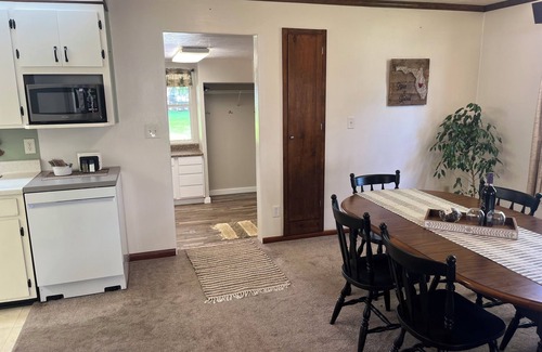 Escambia County Maison | The Cottage at Steve’s Farm in Walnut Hill Fl