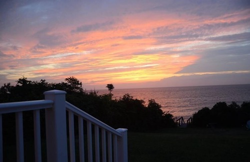 Greenport West Cottage | Le Cottage at Sunset Bluff