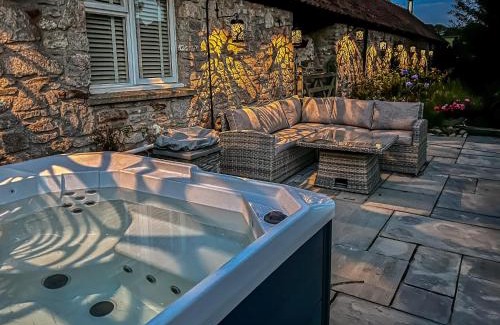 Langford Maison | The Cottage At West Brinsea Farm