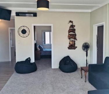 Whitianga Maison | The cottage coghill