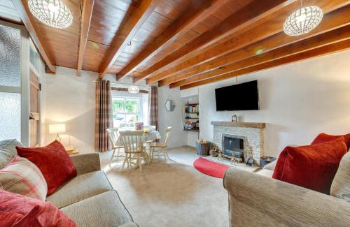 Worton Maison | The Cottage