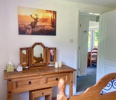 Tenbury Wells Cabine | The Cottage On the Common