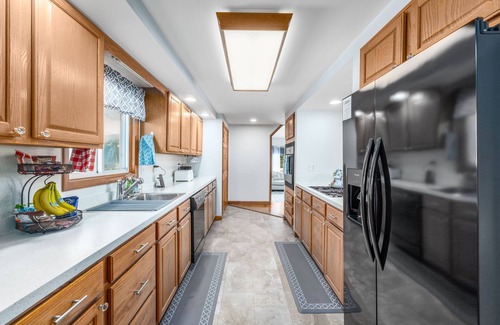 Catawissa Maison | The Country Escape w/private pool -10 min from Knoebels!