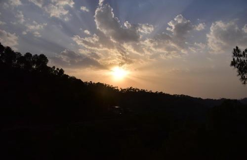 Kasauli Appartement | The Couples Paradise Balcony